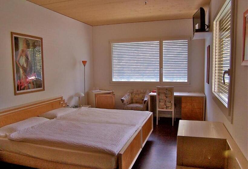 수피리어 룸, Pizzo Vogorno