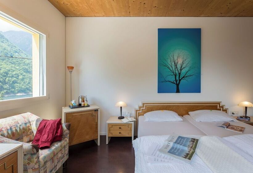 수피리어 룸, Pizzo Vogorno