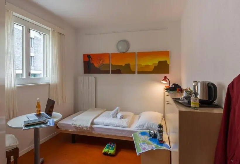 Standard Yhden Hengen Huone, Pizzo Vogorno