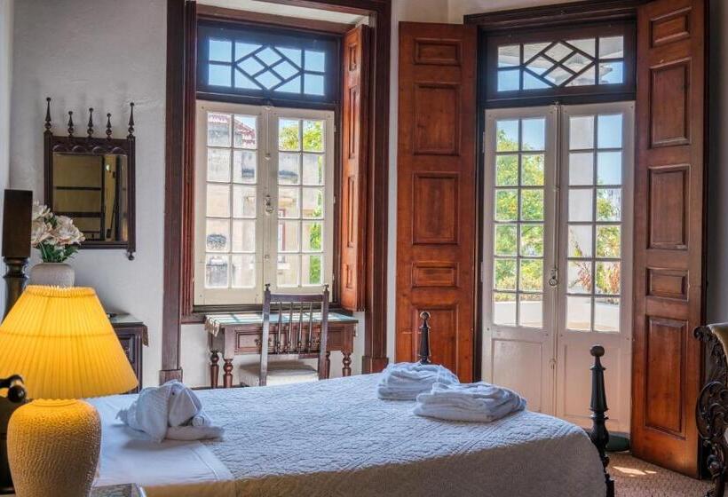 غرفة قياسية ثلاثية, Residencial Alentejana