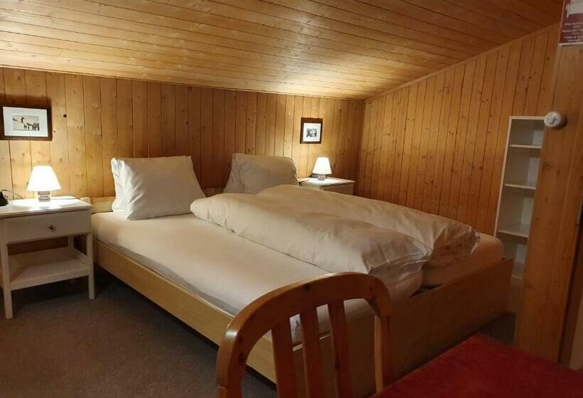 带共用浴室的标准房间, Restaurant Bergheim