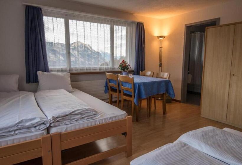 四人标准间, Restaurant Bergheim