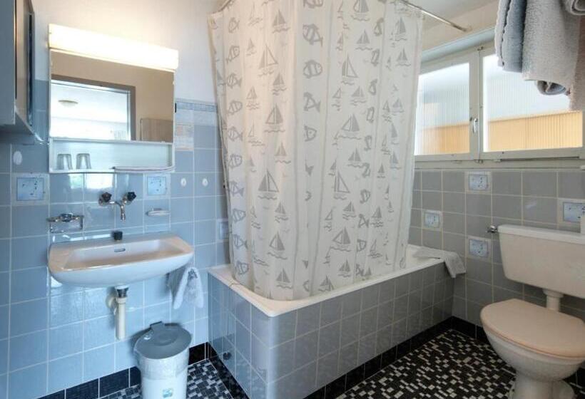 5人标间, Restaurant Bergheim