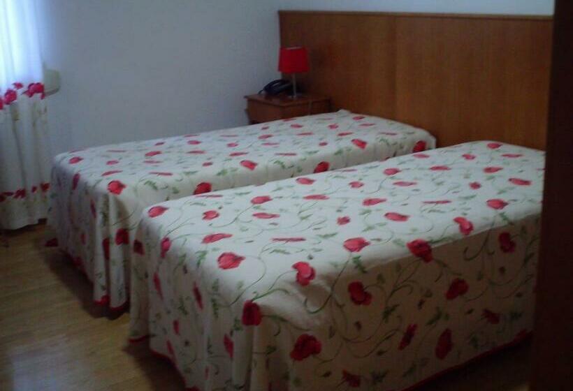 חדר סטנדרט, Serafim