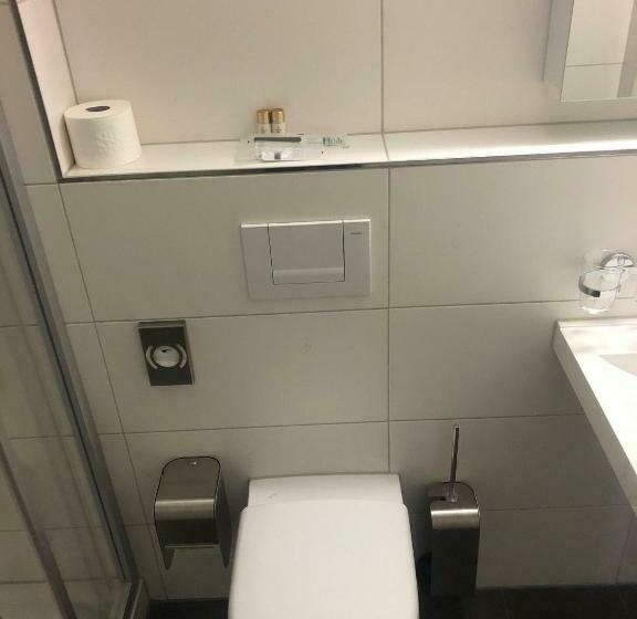 חדר סטנדרט יחיד, Omnium Sport