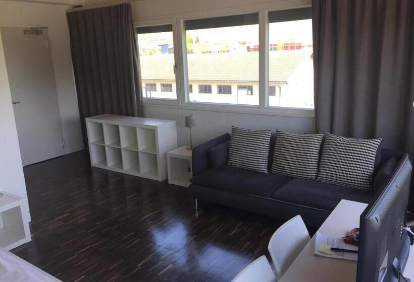 חדר סטנדרט, Omnium Sport