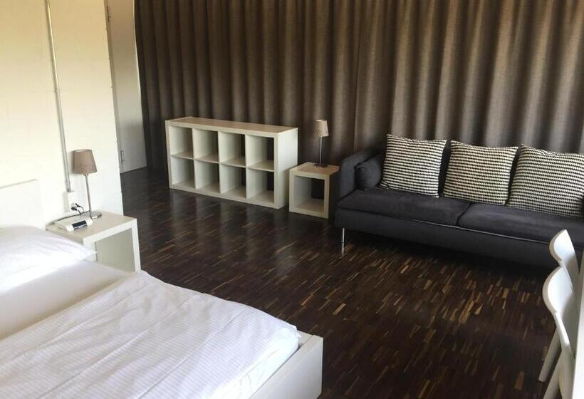 חדר סטנדרט, Omnium Sport