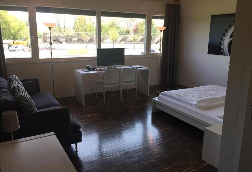 חדר סטנדרט, Omnium Sport