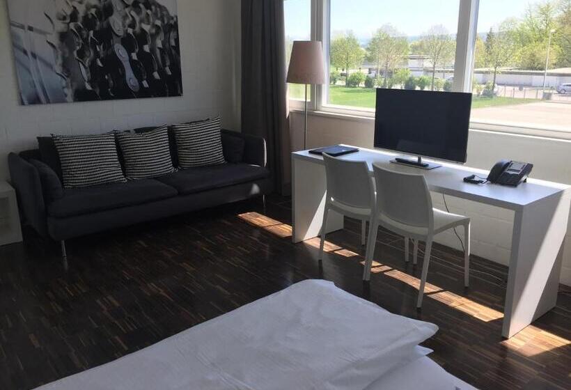 חדר סטנדרט, Omnium Sport