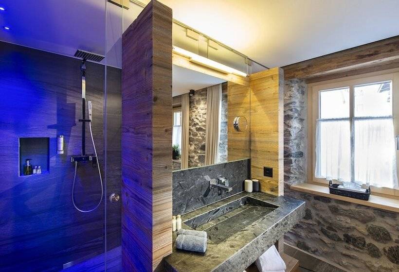 Romantic Room, Laret Private Boutique Hotel   Adults Only