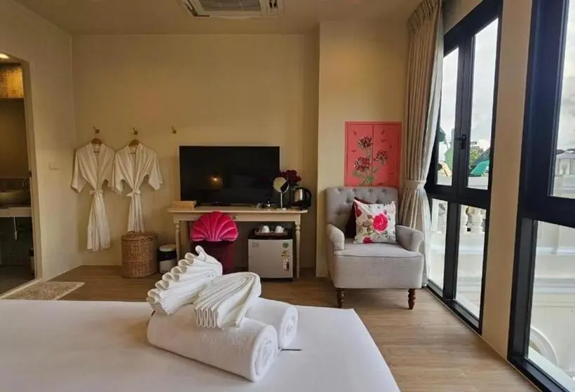 スタンダードルーム, Hawa House Phuket