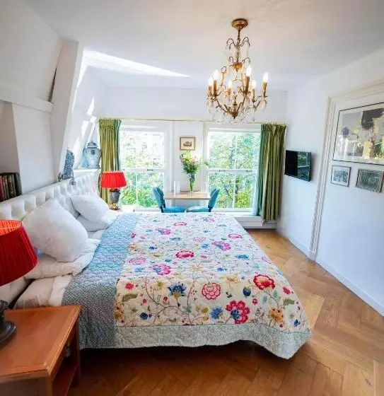 استودیوی استاندارد, Boutique Hotel Museumkwartier