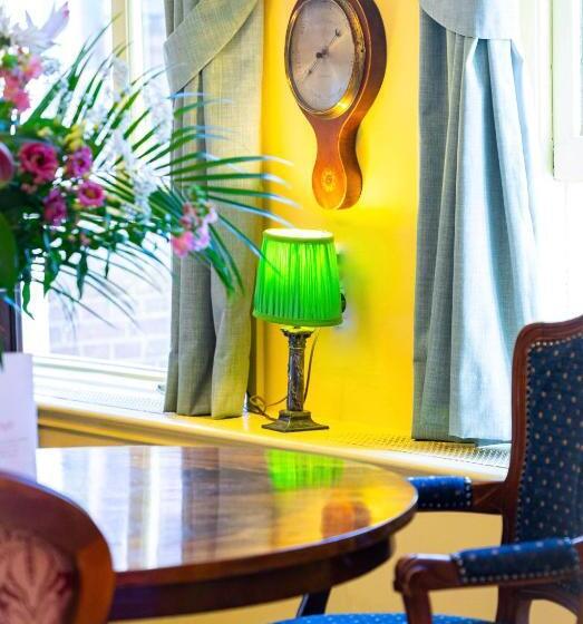 Люкс Повышенной Комфортности, Boutique Hotel Museumkwartier