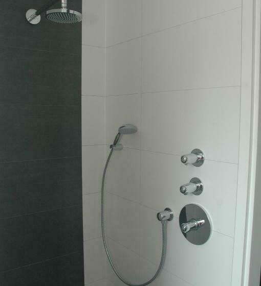 스탠다드 룸, Geranio