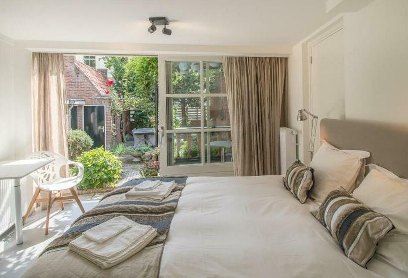 スタンダードルーム, Hart Van Lochem