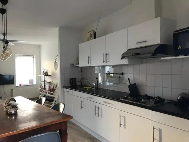 Huoneisto 3 Makuuhuonetta, Hart Van Lochem