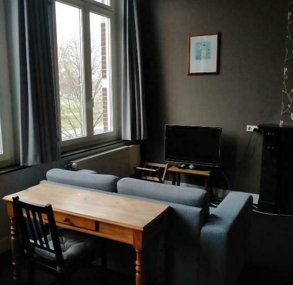 اتاق استاندارد, Op De Burg