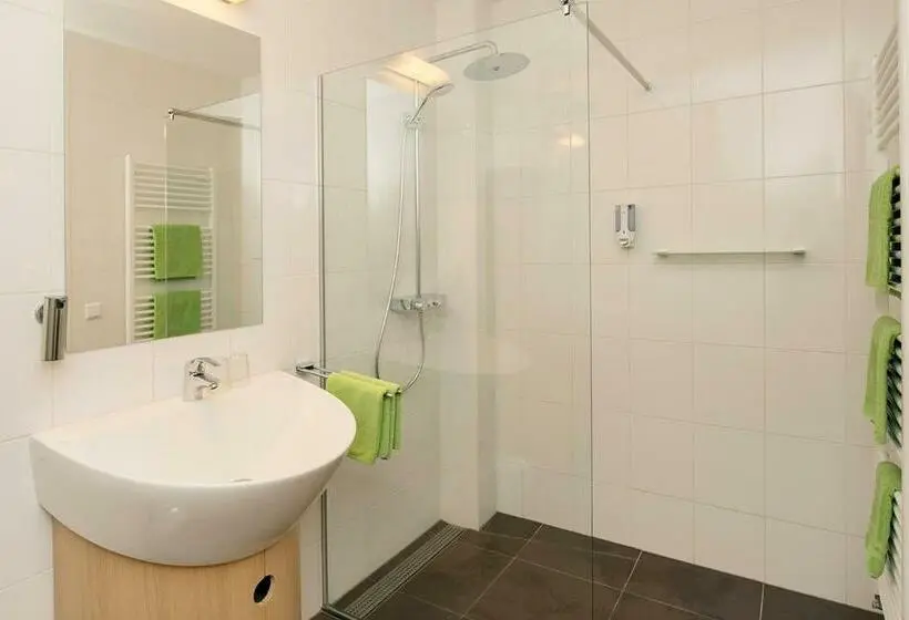 Comfort-huone, Hoevehotel  Hof Christina