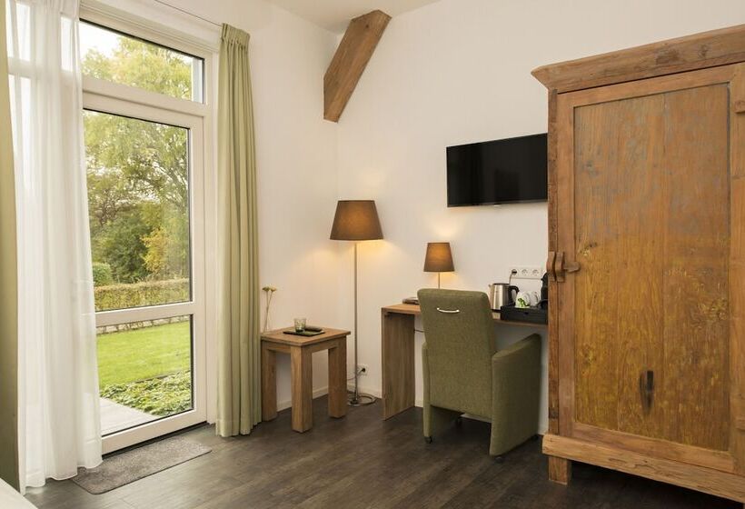 コンフォートルーム, Hoevehotel  Hof Christina