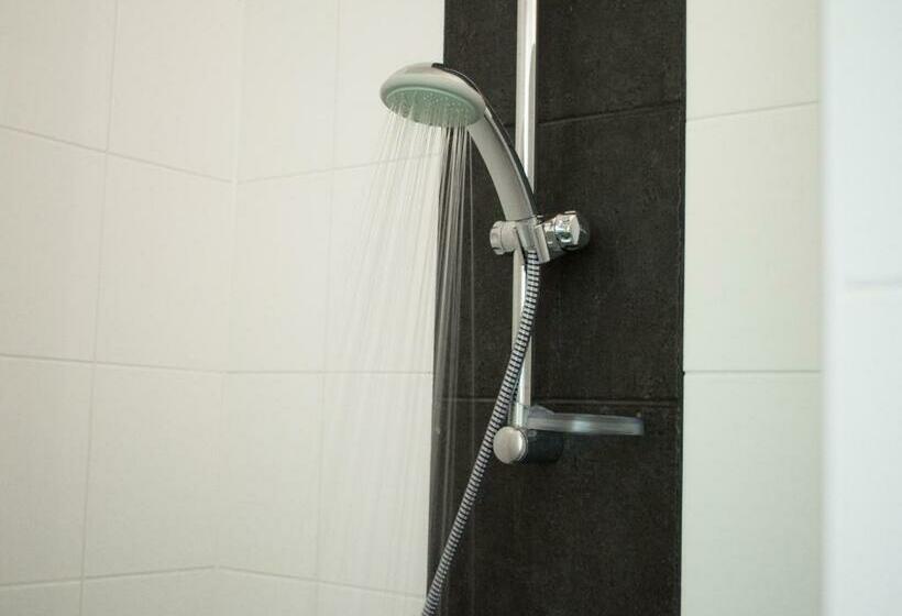 Standardeinzelzimmer, Hardenberg