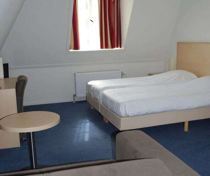 Номер Стандарт Трехместный, Restaurant Boven Groningen