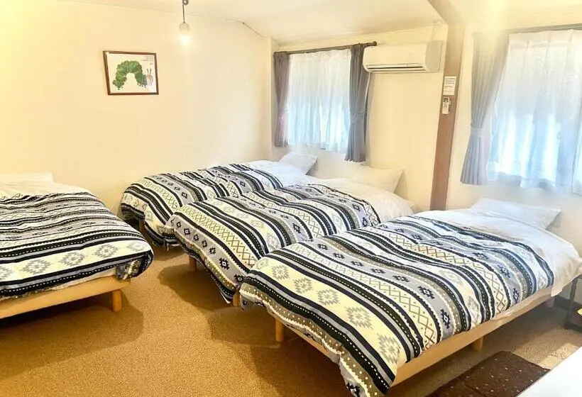 ファミリールーム, En Chan House