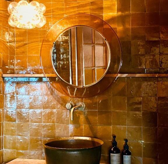 غرفة قياسية مطلّة علي البحر مزوَّدة بشُرفة, Los Enamorados