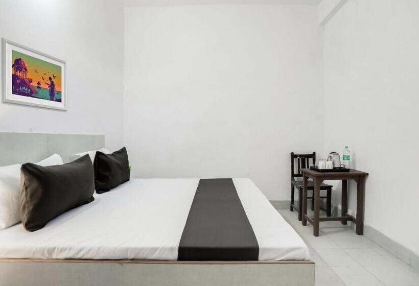 Трехместный Номер Классика, Oyo Flagship Hotel Silver Inn