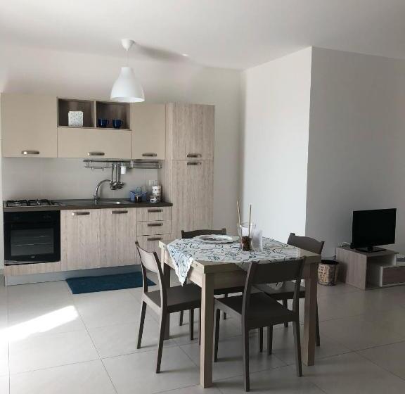 غرفة عائلية, Petali Rosa  Dimora Orizzonte