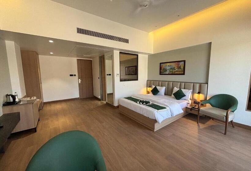 חדר סטנדרט עם נוף, Red Carpet Classic Hospitality Llp