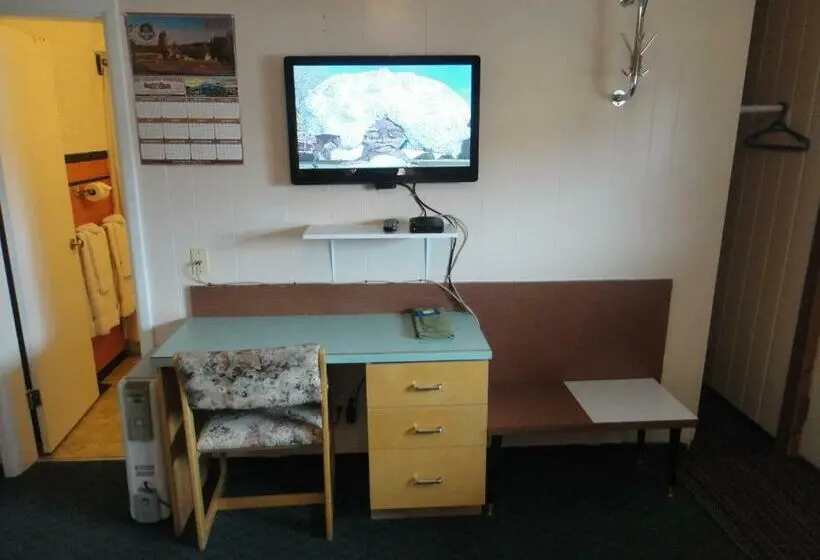 اتاق استاندارد, Airport Inn