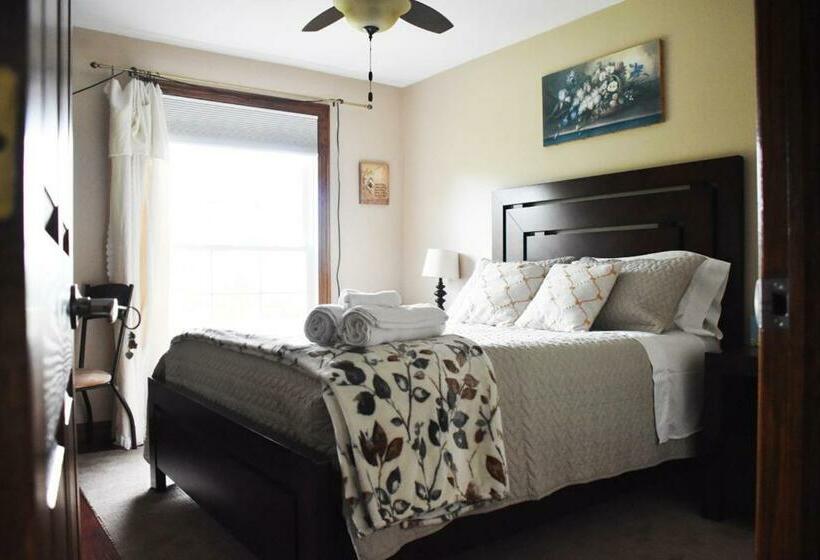 Standar Szoba Pezsgőfürdővel, As You Like It Bed And Breakfast