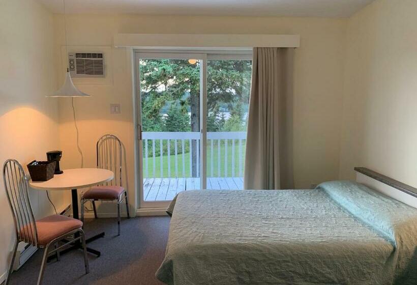 Четырехместный Номер Классик, Auberge Motel Panorama