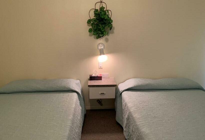 Четырехместный Номер Классик, Auberge Motel Panorama