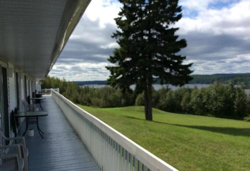 Четырехместный Номер Классик, Auberge Motel Panorama