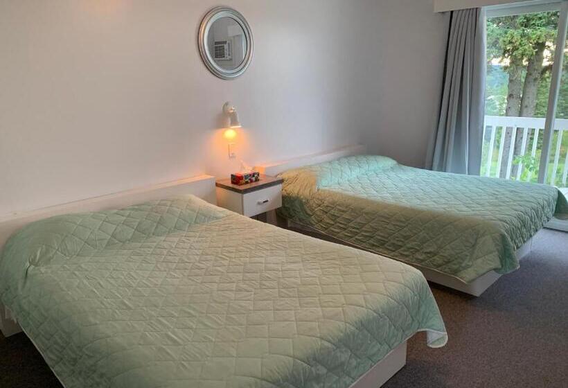 Четырехместный Номер Классик, Auberge Motel Panorama