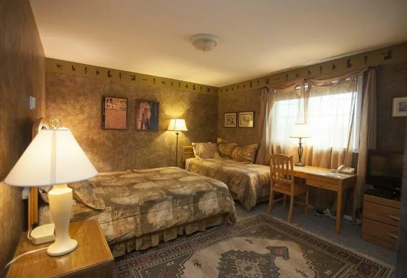 اتاق لوکس, Midnight Sun Inn