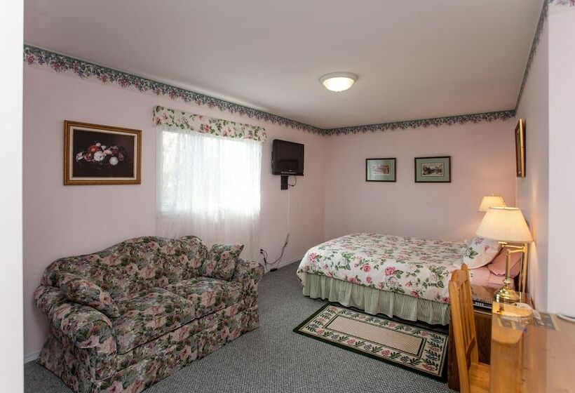 غرفة ديلوكس, Midnight Sun Inn