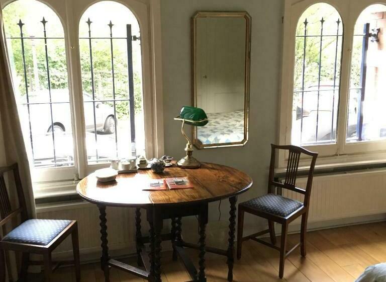 اتاق استاندارد, Vondelparkmuseum Inn