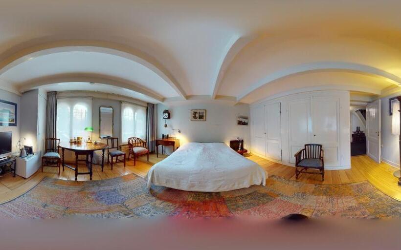 اتاق استاندارد, Vondelparkmuseum Inn