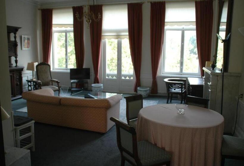 Deluxe Suite King Bed, Vondelparkmuseum Inn