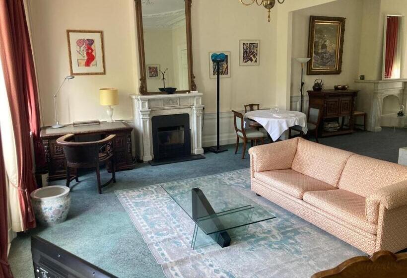 Deluxe Suite King Bed, Vondelparkmuseum Inn