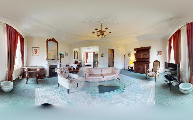 Deluxe Suite King Bed, Vondelparkmuseum Inn