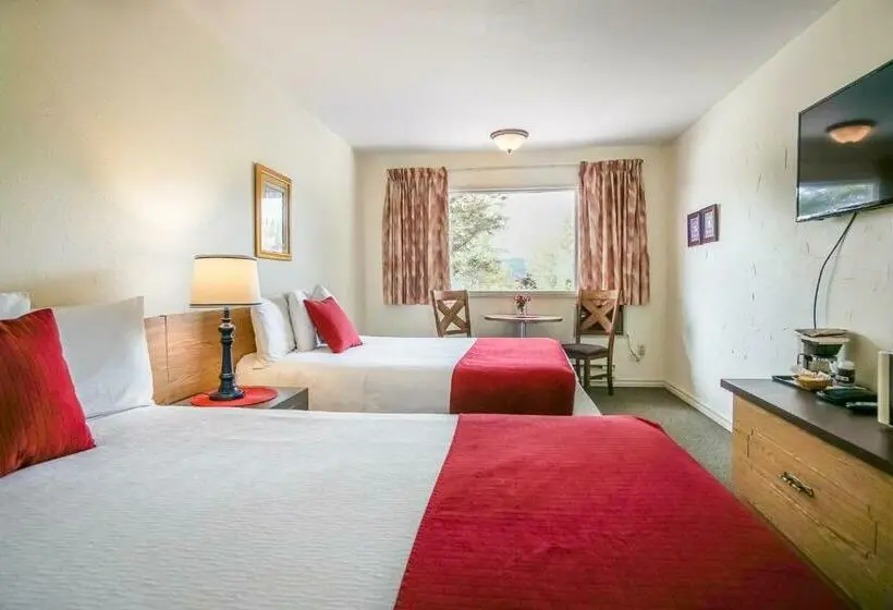 スタンダード4人部屋, Gables Motel