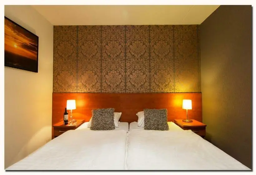 Standard Yhden Hengen Huone, B&b, Brasserie Lakerhof