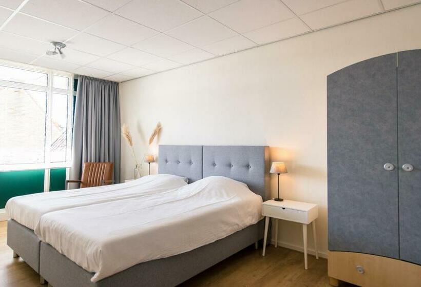 Номер Стандарт с Балконом, Brasserie De Walvisvaarder