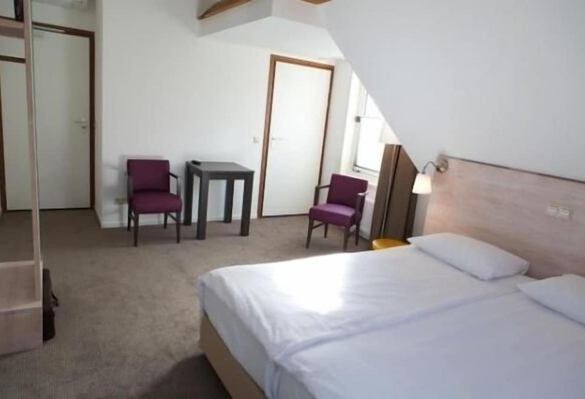 اتاق لوکس, De Drift