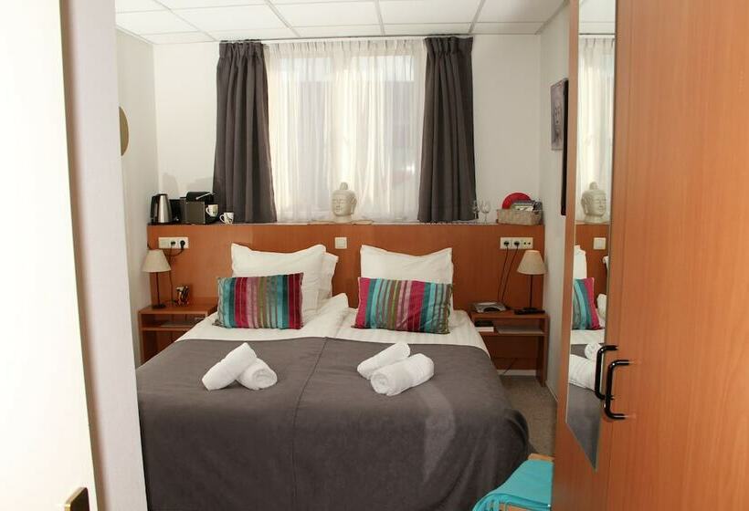 חדר בסיסי, De Korenbeurs Willem4