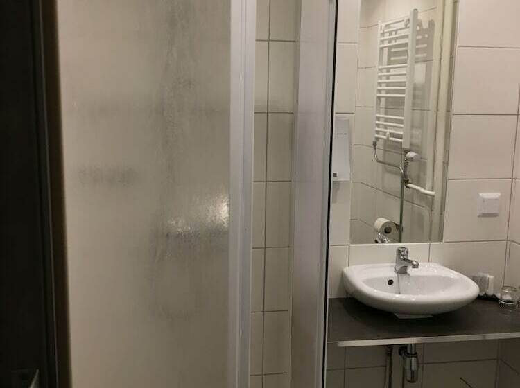 Номер Стандарт, De Linde