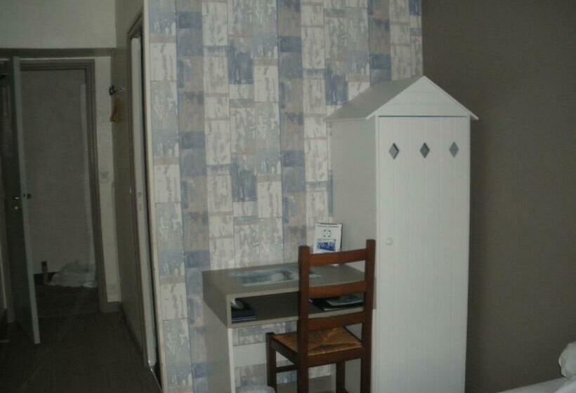 חדר סטנדרט, Du Port